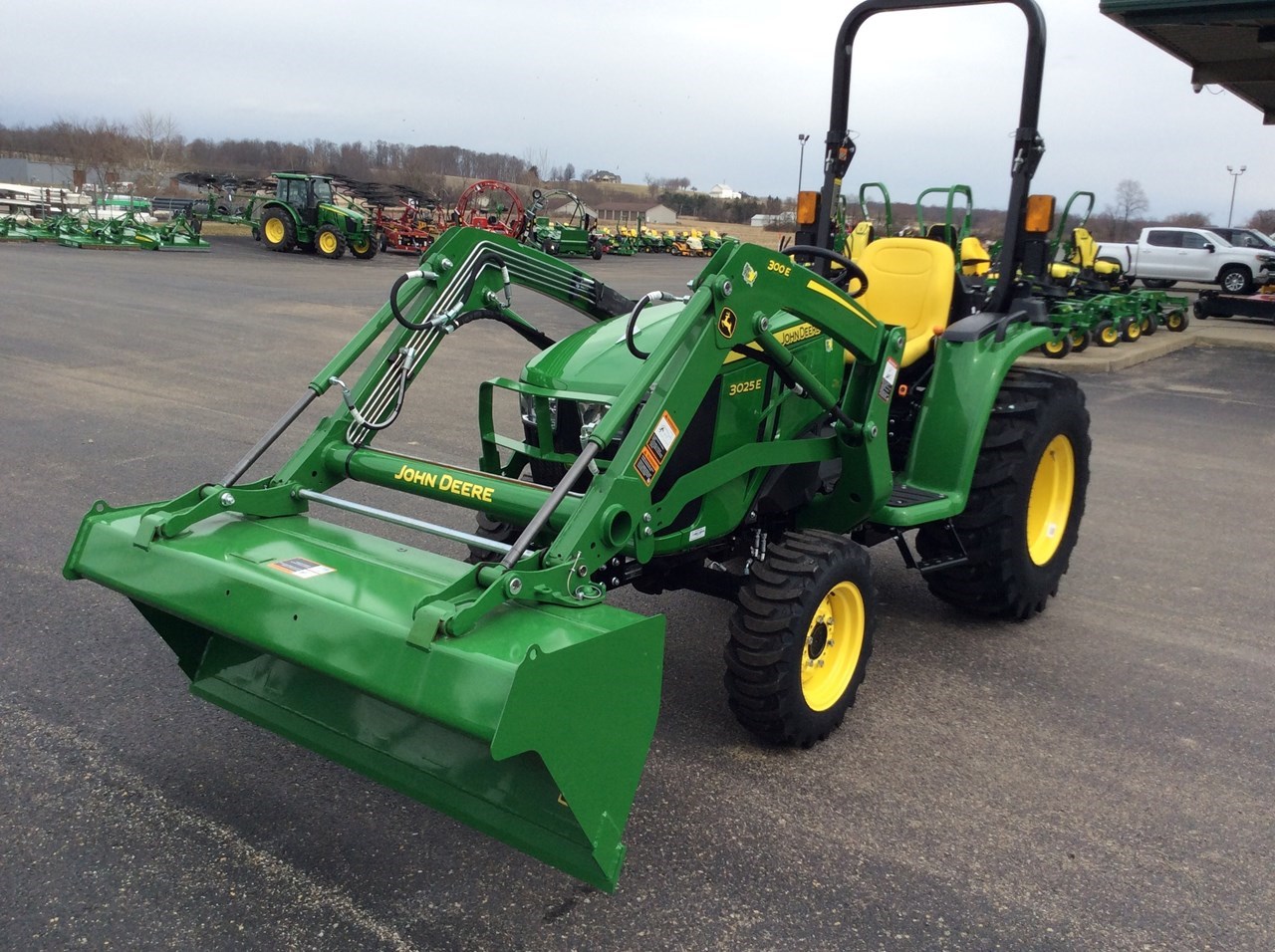 John Deere E Compact Utility Tractor For Sale In Zanesville Ohio