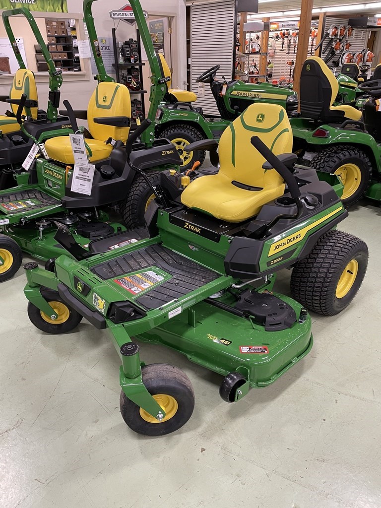 John Deere Z R Zero Turn Mower For Sale In North Royalton Ohio