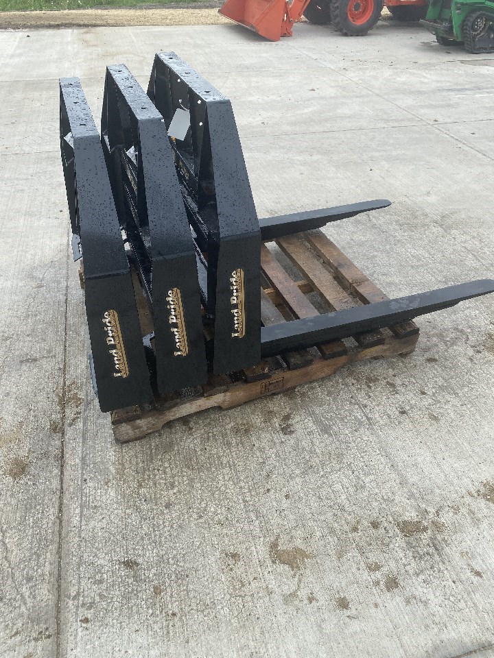 2023 Land Pride PFL1242 Pallet Fork For Sale Stock 6082 » Pillar