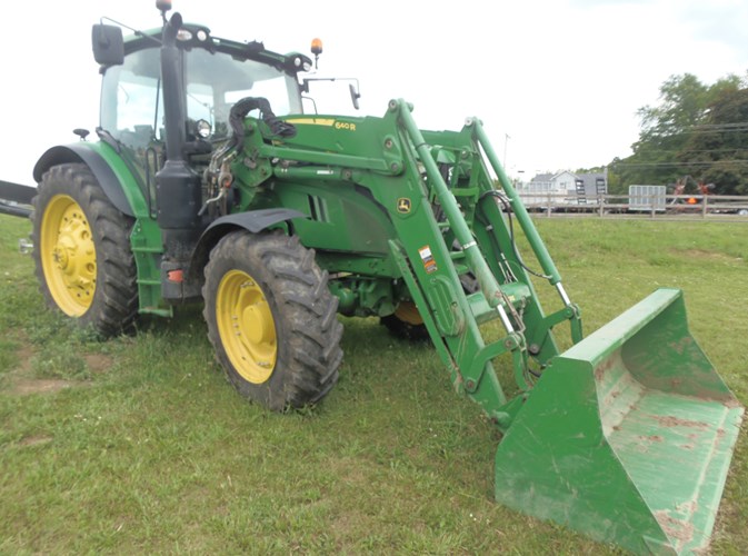 2018 John Deere 6155R Tractor - Row Crop For Sale