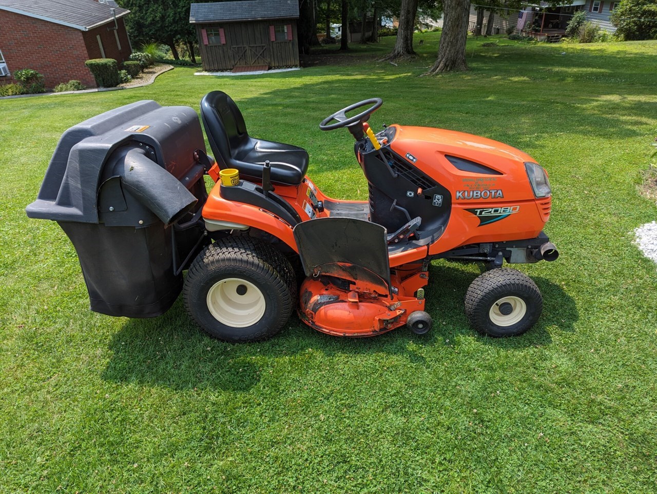 Kubota t2080 best sale ride on mower