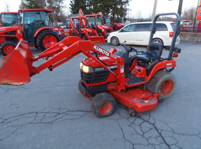 Kubota BX2200 Tractor For Sale