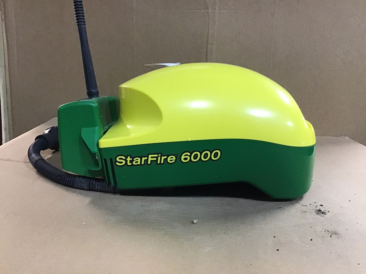 John Deere STARFIRE 6000 RECEIVER W SF3 RTK 900 RADIO Precision