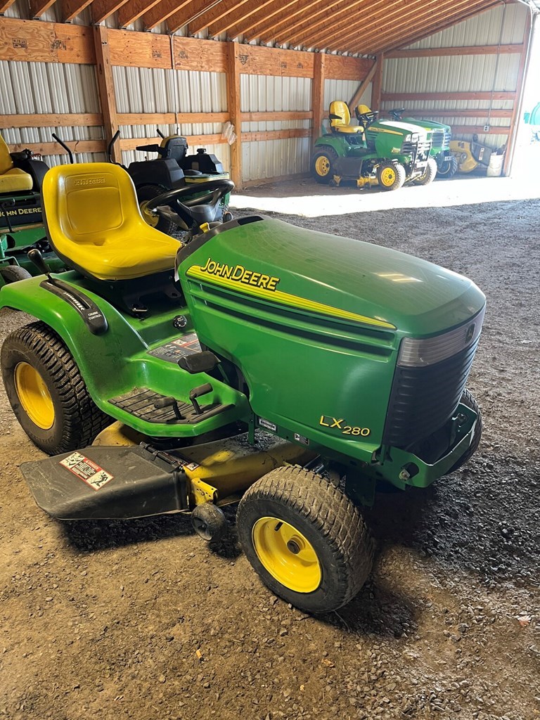 2004 John Deere LX280 Lawn Mower For Sale Stock 560019 » LandPro