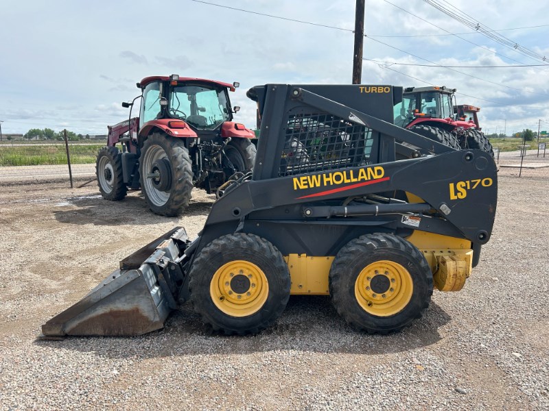 2004 New Holland LS170 Skid Steer For Sale Stock 18498 » Rusler