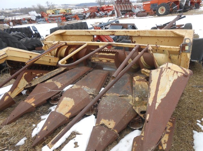 New Holland 300N6 Forage Head-Row Crop For Sale New Holland 300N6 Forage Head-Row Crop For Sale