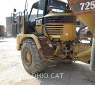 2002 Caterpillar 725 Thumbnail 4