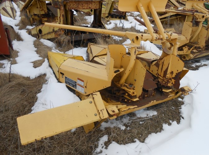 New Holland 824 Forage Head-Row Crop For Sale New Holland 824 Forage Head-Row Crop For Sale