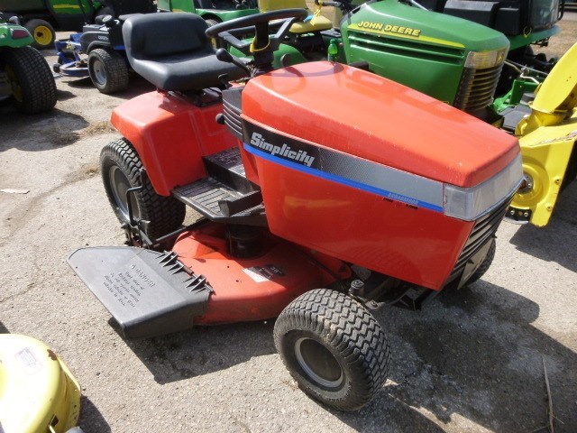 1995 Simplicity BROADMOOR Riding Mower For Sale