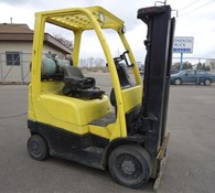 2005 Hyster S40FT Thumbnail 1