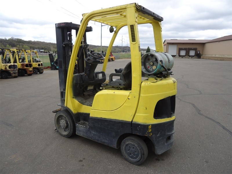 2005 Hyster S40FT Image 3