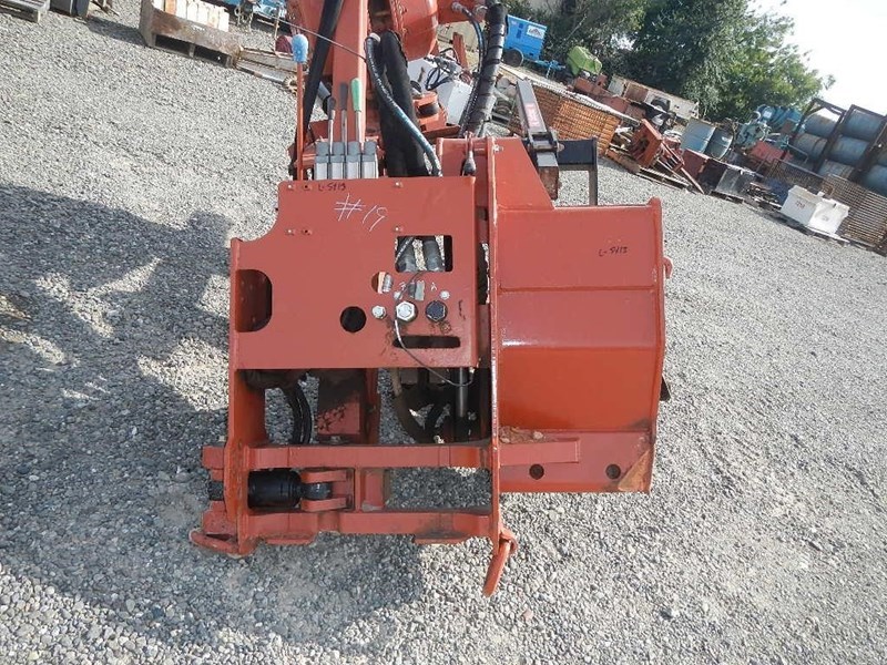 2011 Ditch Witch H853 Image 3