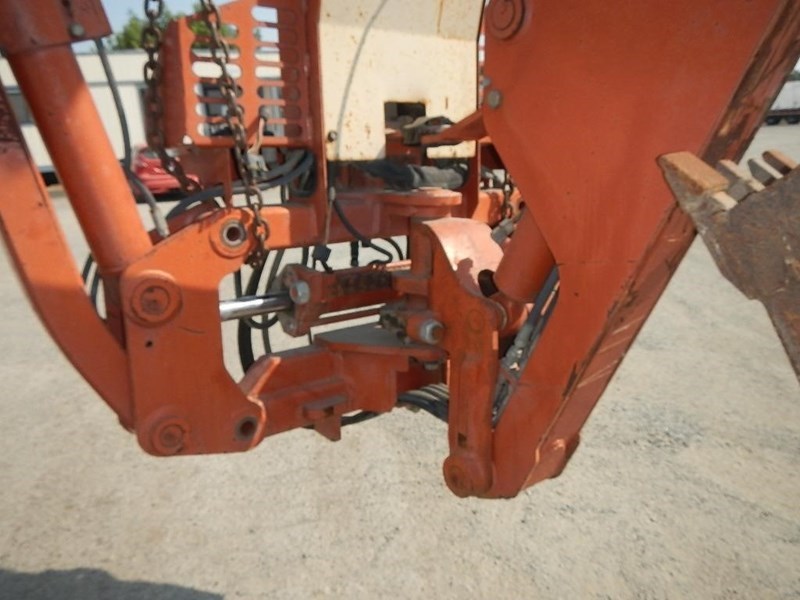 1999 Ditch Witch A522 Image 10