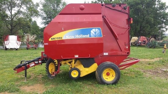 2008 New Holland BR7090 Image 1