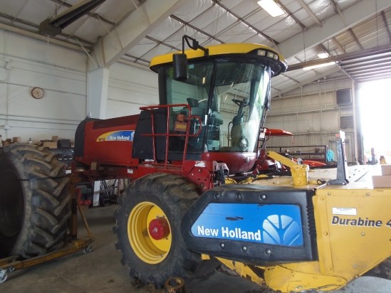 2011 New Holland H8080 Image 4