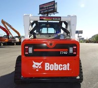 2016 Bobcat T740 Thumbnail 3