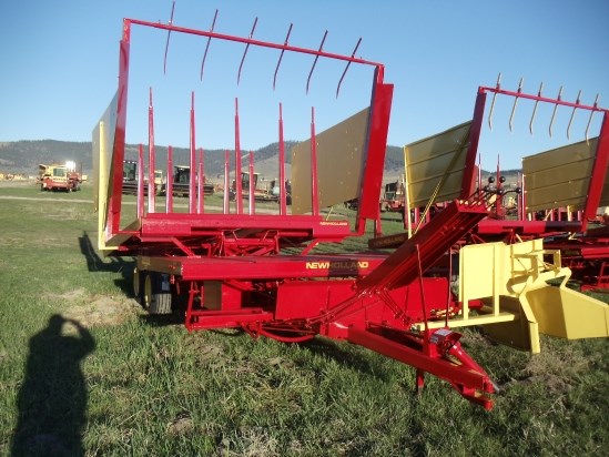 1978 New Holland 1033 Bale Wagon-Pull Type For Sale