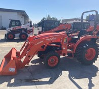 2023 Kubota L2502HST - 66" Bucket Thumbnail 4