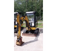 2012 Caterpillar 301.8C Thumbnail 1