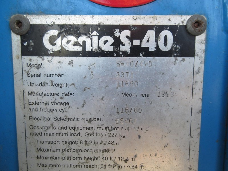 1999 Genie S40 Image 17