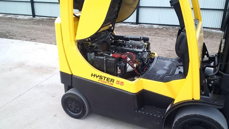 2010 Hyster S55FTS Image 2