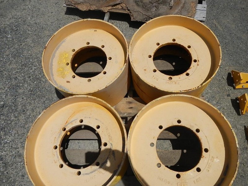 Other 24" smotth drum kit Image 3