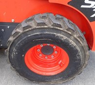 2017 Kubota SSV75 Thumbnail 26