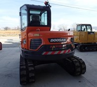 2017 Doosan DX85R-3 Thumbnail 5