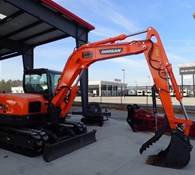 2017 Doosan DX85R-3 Thumbnail 11