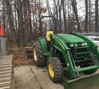 2007 John Deere 4320 Thumbnail 3