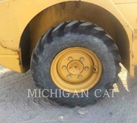 2007 Caterpillar 904B Thumbnail 17