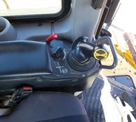 2012 Komatsu D65PX-17 Thumbnail 19