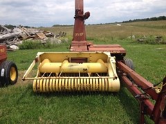 Forage Harvester-Pull Type For Sale 1982 New Holland 718 Forage Harvester-Pull Type For Sale 1982 New Holland 718