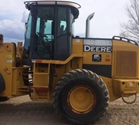 John Deere 624J Thumbnail 12