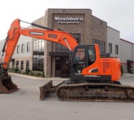 2015 Doosan DX235 LCR-5 Thumbnail 2