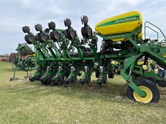 Planter For Sale 2009 John Deere 1790 Planter For Sale 2009 John Deere 1790