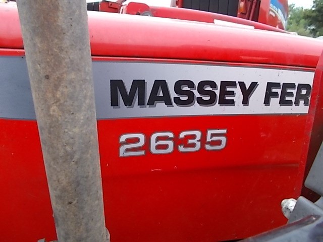 2013 Massey Ferguson 2635 Image 5