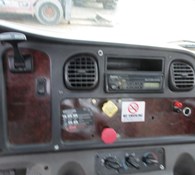 2005 Freightliner BUSINESS CLASS M2 106 Thumbnail 10