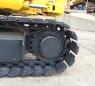 2011 Komatsu PC30MR-3 Thumbnail 6