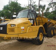 2019 Caterpillar 725C2 Thumbnail 1