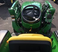 2023 John Deere 3038E Thumbnail 5