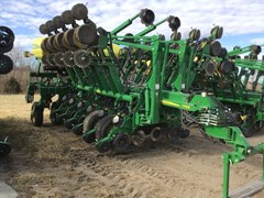 Planter For Sale 2015 John Deere 1795 Planter For Sale 2015 John Deere 1795