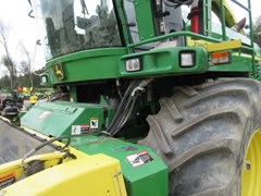 Forage Harvester-Self Propelled For Sale 2010 John Deere 7450 Forage Harvester-Self Propelled For Sale 2010 John Deere 7450