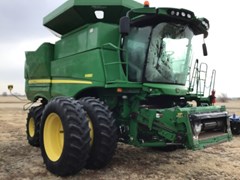 Combine For Sale 2015 John Deere S680 Combine For Sale 2015 John Deere S680