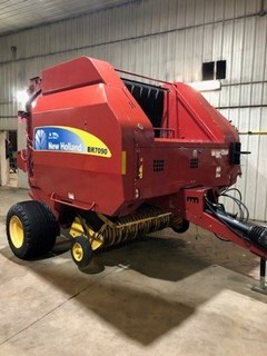 Baler-Round For Sale 2008 New Holland BR7090 Baler-Round For Sale 2008 New Holland BR7090