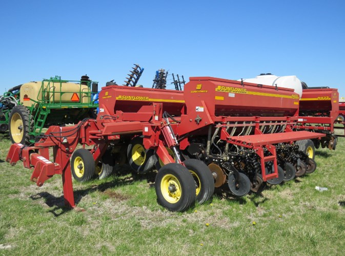 Sunflower 9433 30 Grain Drill For Sale Farm Implement And Supply With 2 Locations To Serve You In Kansas
