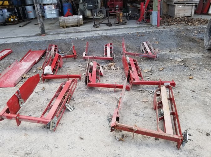 New Holland qtr turn Attachments For Sale