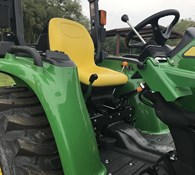 2023 John Deere 3025E Thumbnail 5