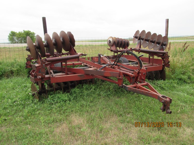 International 470 Disk Harrow For Sale » Assmans Implement, Inc