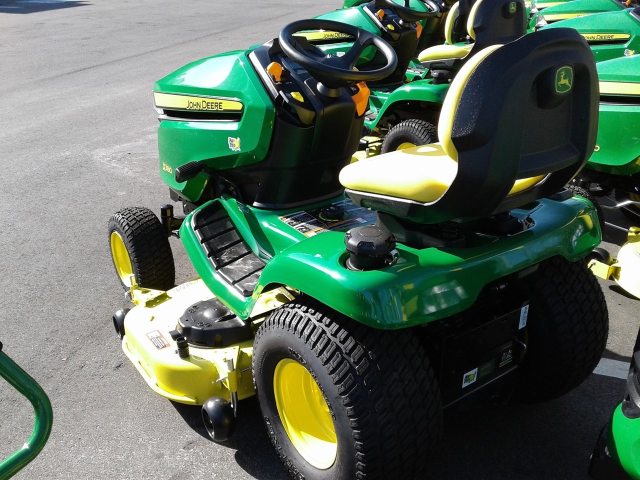 2023 John Deere X380 Riding Mower For Sale in Crystal River Florida